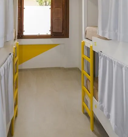 Penzion La Fabrica Urban Palmas 2*